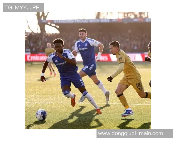 意甲大战曼城大胜本菲卡五球狂潮引发全场热议分析