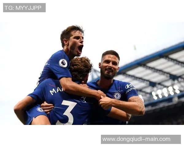 国王杯激战尤文图斯与巴黎圣日耳曼0比0争议判罚引发全场热议