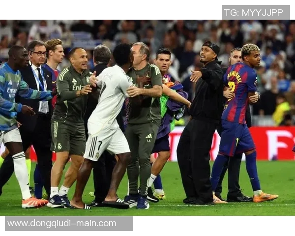 中超激战那不勒斯与皇马握手言和红牌事件引发全场热议